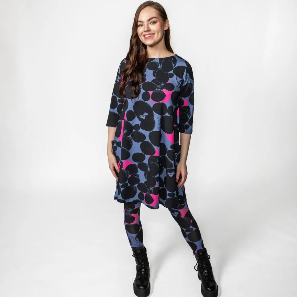 Jenni-Mekko Kivet Sininen