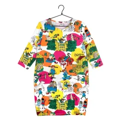 Noora-Mekko Huvikummussa Pinkki
